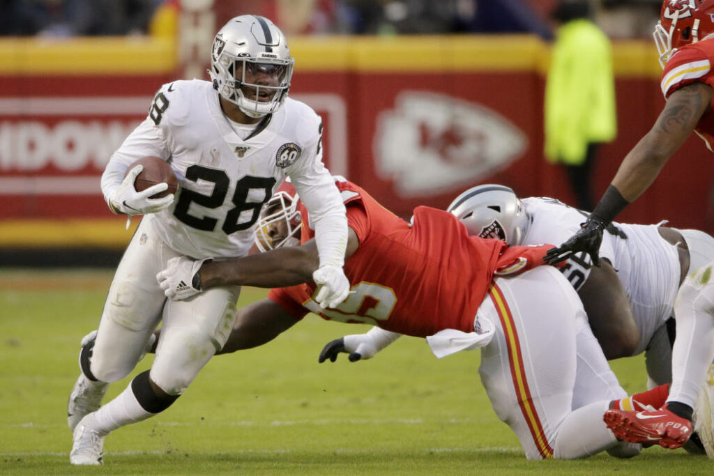 Derek Carr