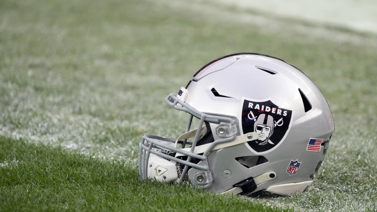 Las Vegas Raiders Polls: Over/Under For Monday Night Football