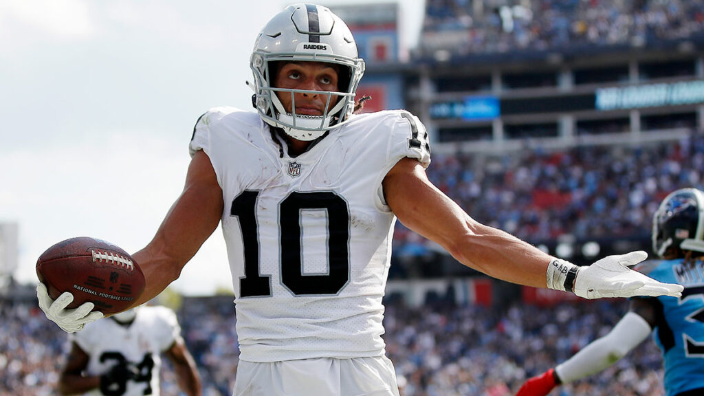 3 Reasons Why Las Vegas Raiders Signing Mack Hollins Was Key