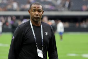 Raiders vs. Broncos, Grover Stewart