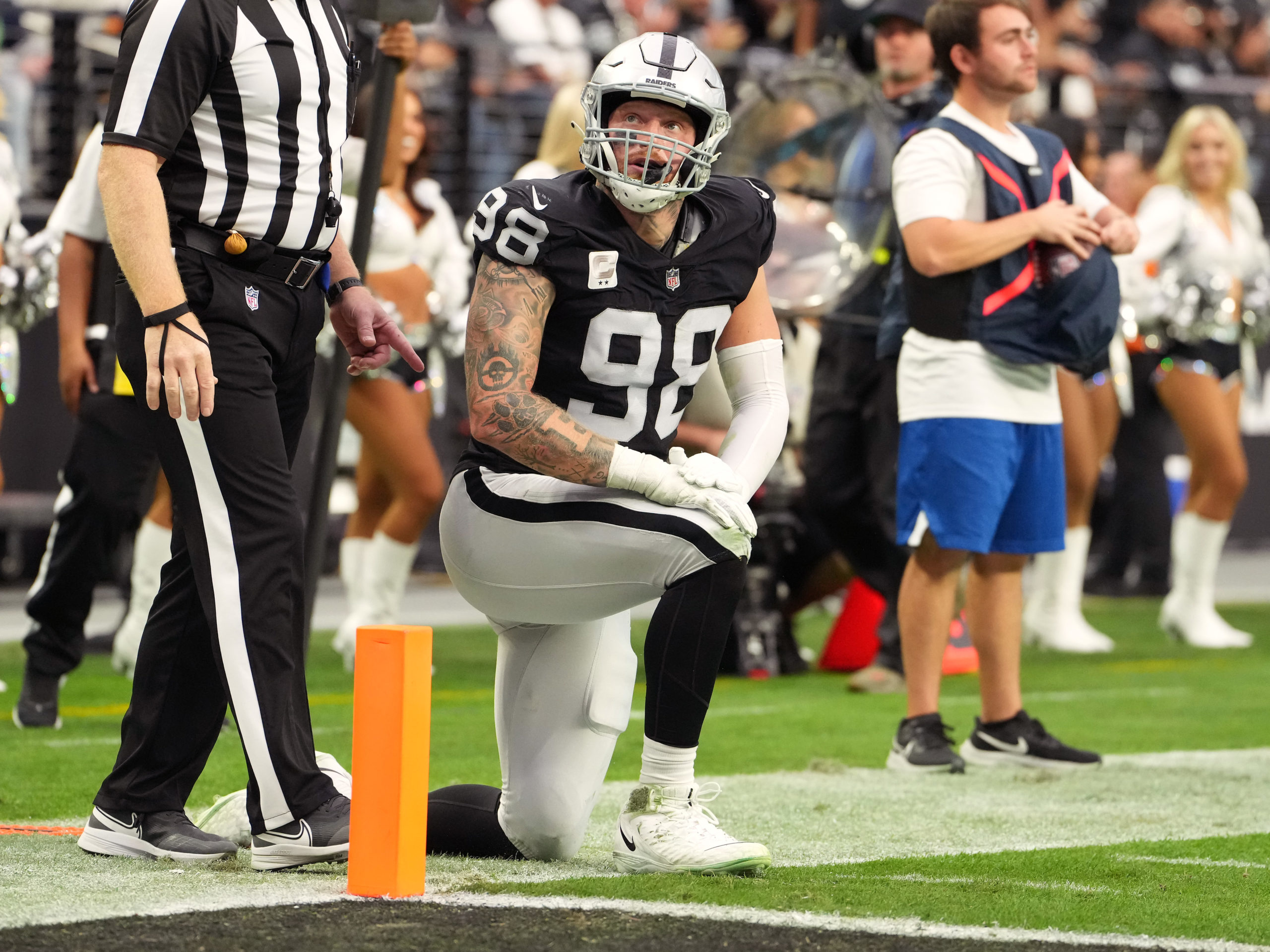 Las Vegas Raiders on X: The first of many for @CrosbyMaxx 