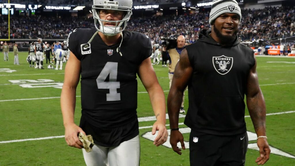 Raiders QB Derek Carr
