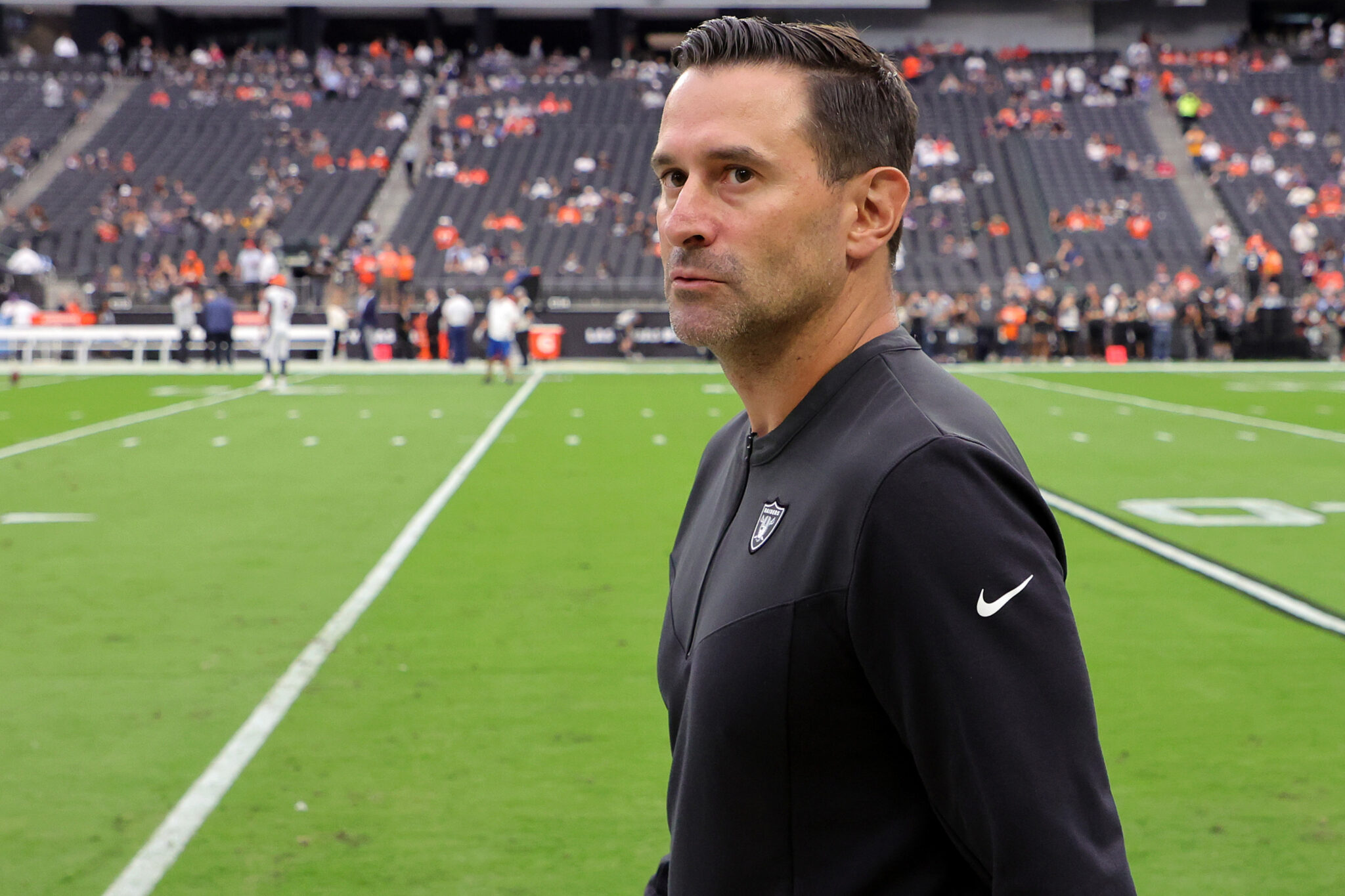 2023 NFL Draft or Raiders Free Agency? Gm Dave Ziegler has options - Darren Waller
