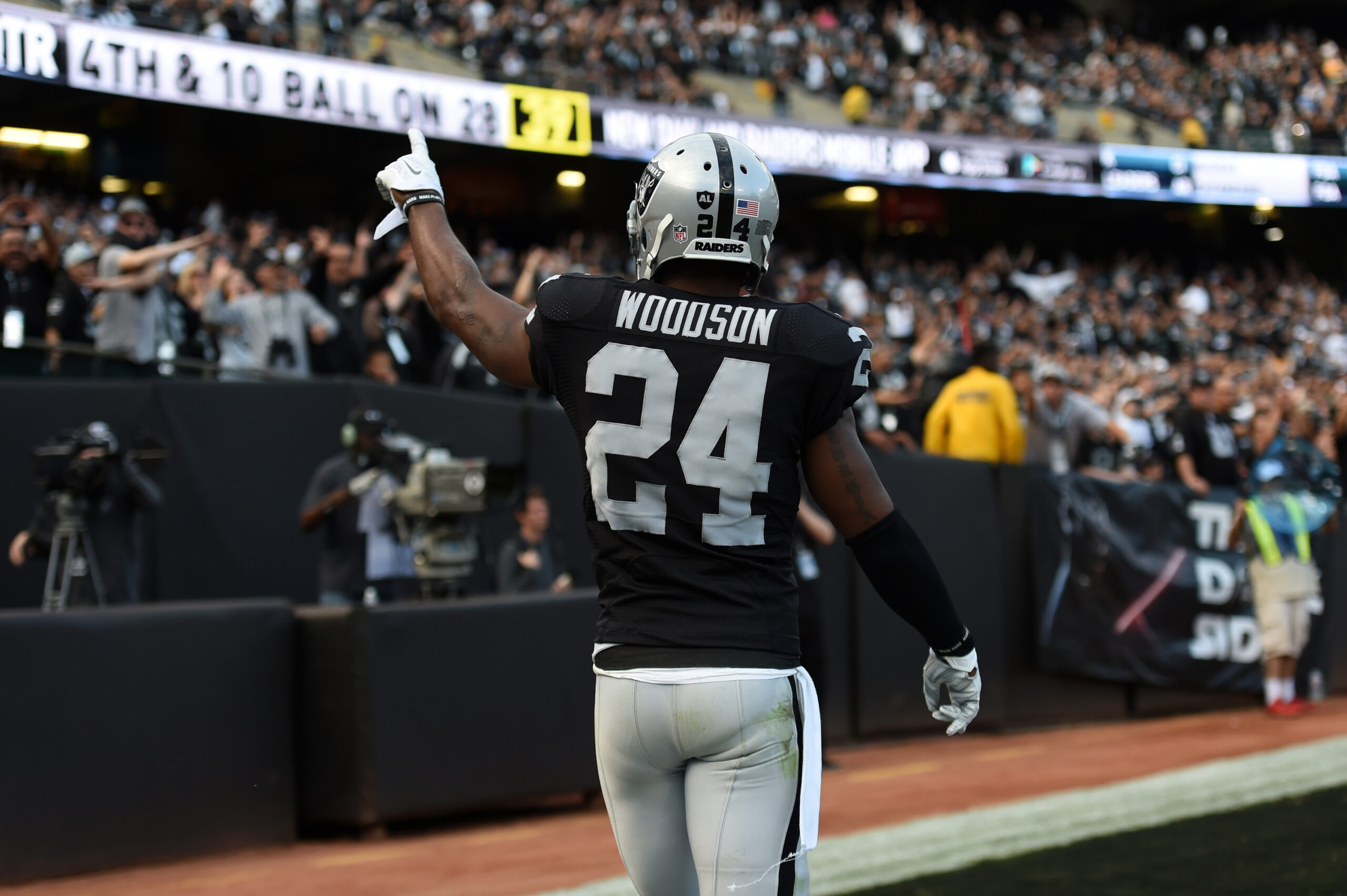 Charles Woodson wants to play next week - NBC Sports