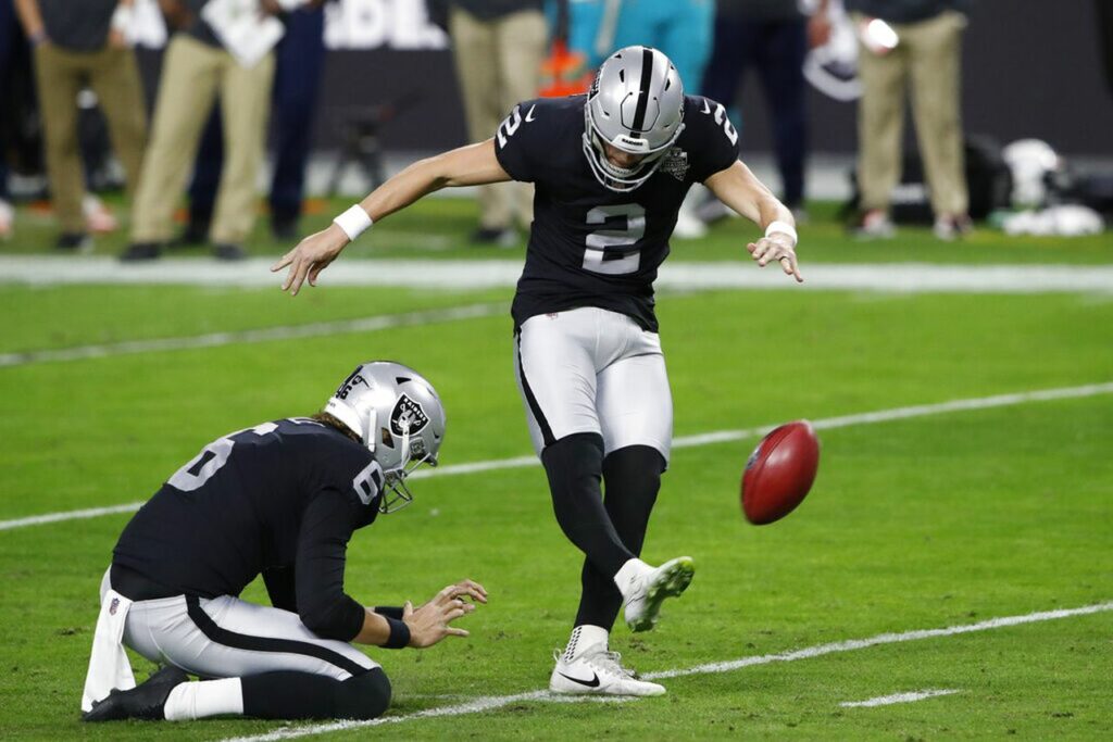 Raiders K Daniel Carlson