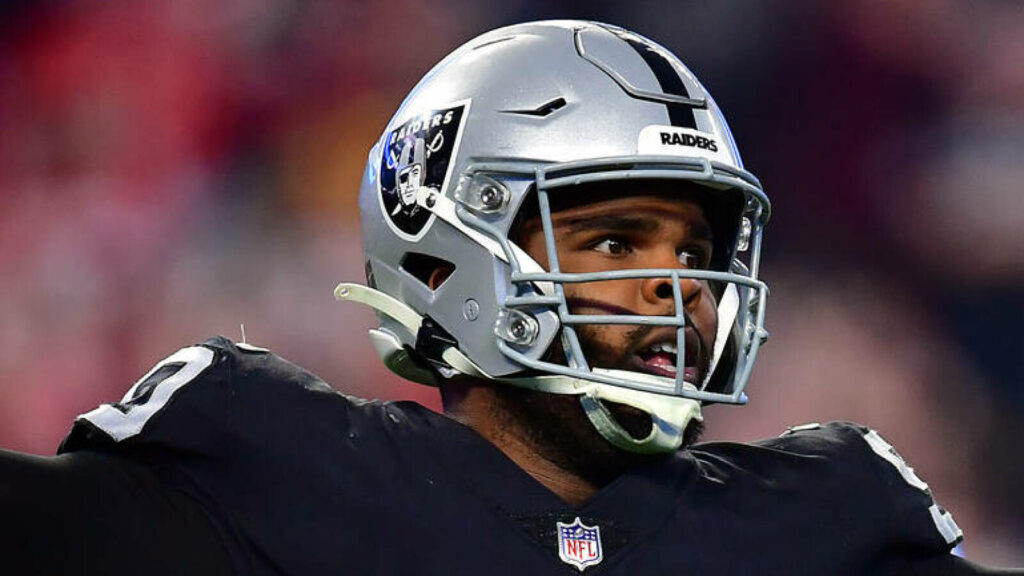 Raiders DT Jerry Tillery was one of the few defensive bright spots in 2022