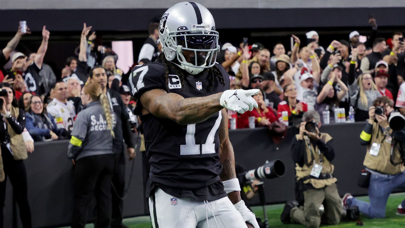 Raiders WR corps showing more than strength at the top, but depth as well