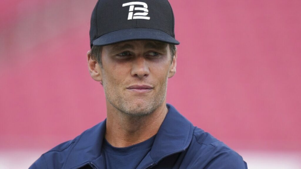 If Raiders QB Jimmy Garoppolo can't go Week 1 for the Raiders, Tom Brady could be in play, right?