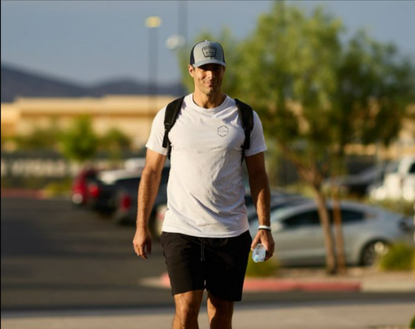 Raiders News: Kirk Cousins Praises Jimmy Garoppolo