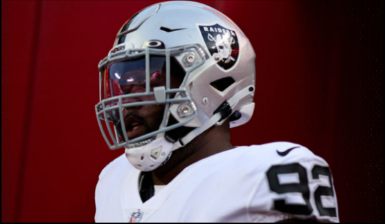 Raiders DT Neil Farrell Jr.