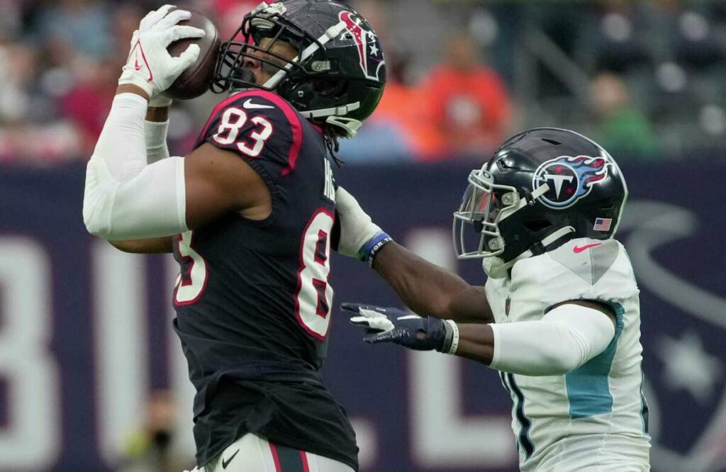 3 Raiders Signings That Could Be Cut Without Playing A Snap