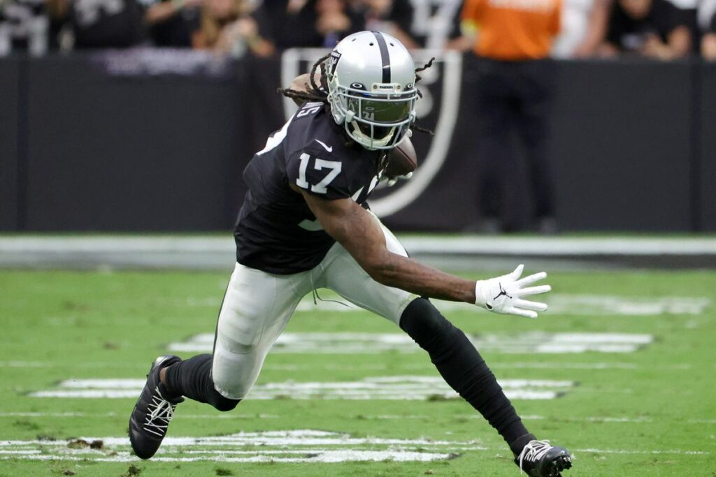 Raiders News: Davante Adams, Maxx Crosby