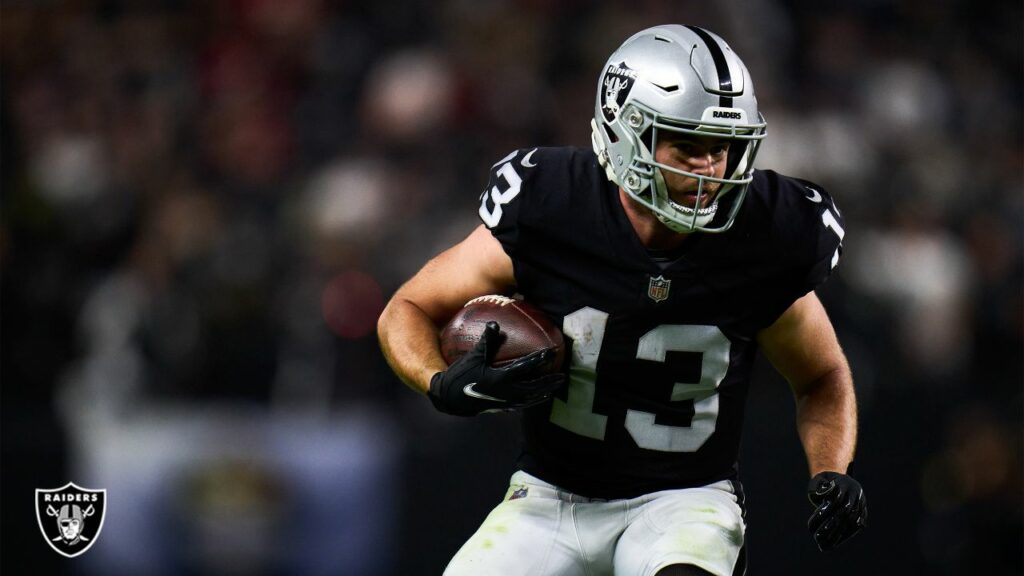 NFL Execs Question Raiders on Yannick Ngakoue Exit, Hunter Renfrow Usage
