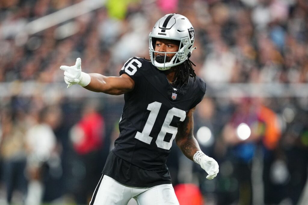 Raiders WR Jakobi Meyers Josh McDaniels