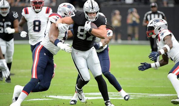 Raiders rookie TE Michael Mayer