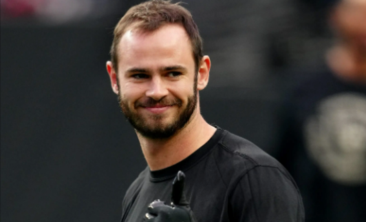 Raiders News: Josh McDaniels, Hunter Renfrow, Antonio Pierce, Aidan O'Connell