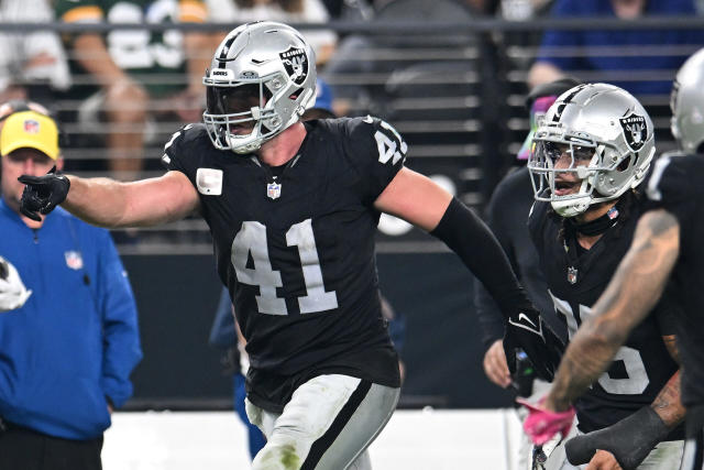 Raiders linebacker Robert Spillane