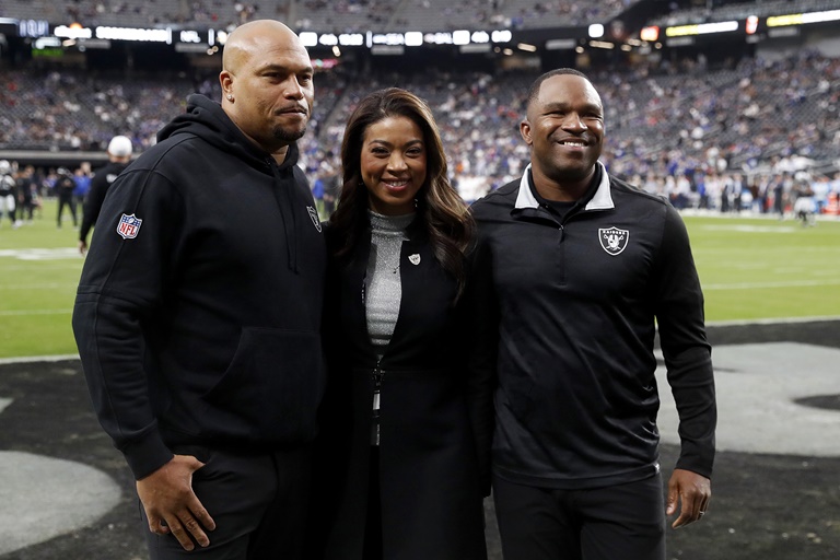 Las Vegas Raiders; Antonio Pierce; Champ Kelly; Davante Adams