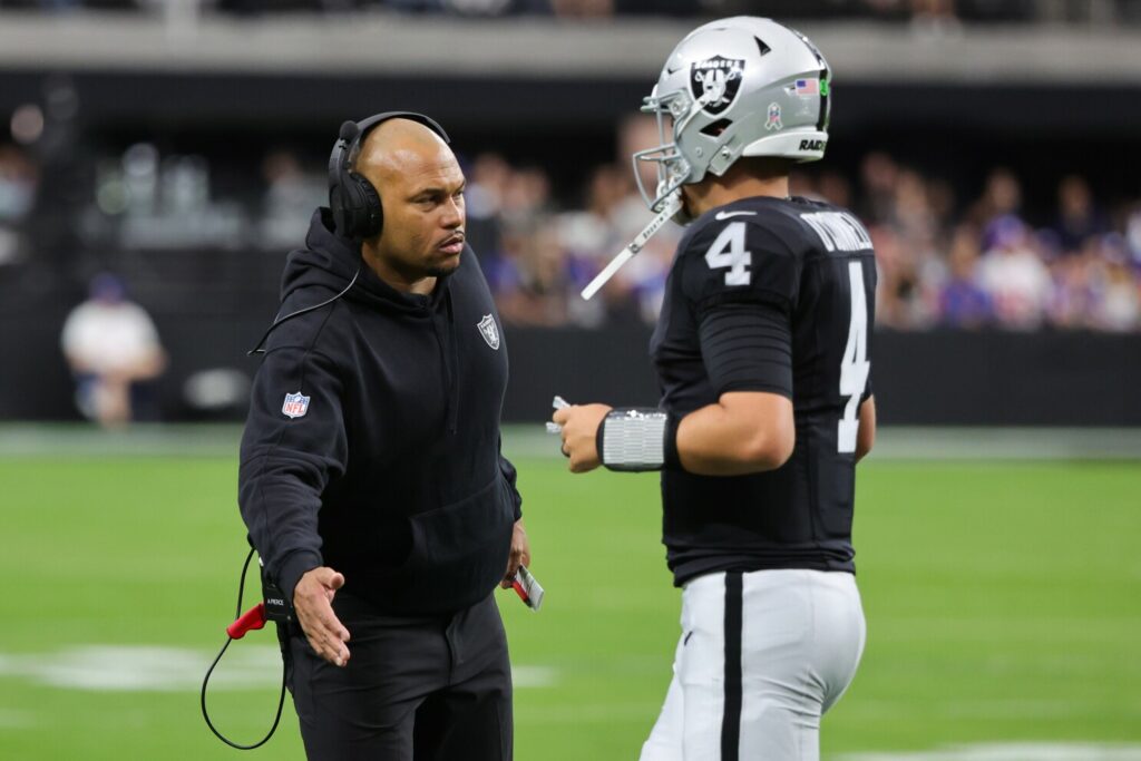 Raiders News: Antonio Pierce, Aidan O'Connell