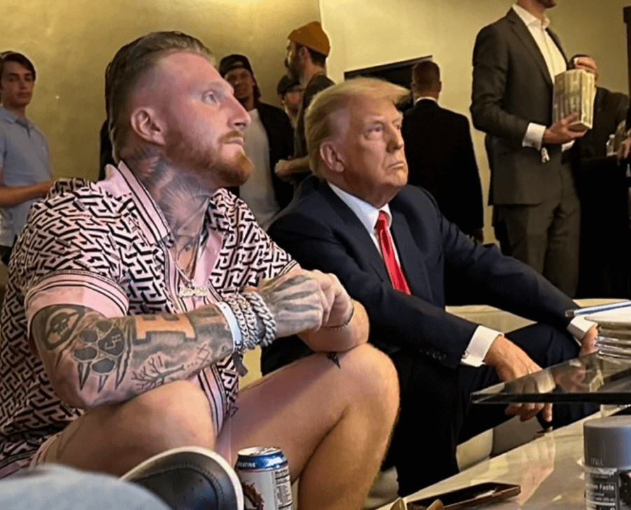 Raiders News: Maxx Crosby, Donald Trump.