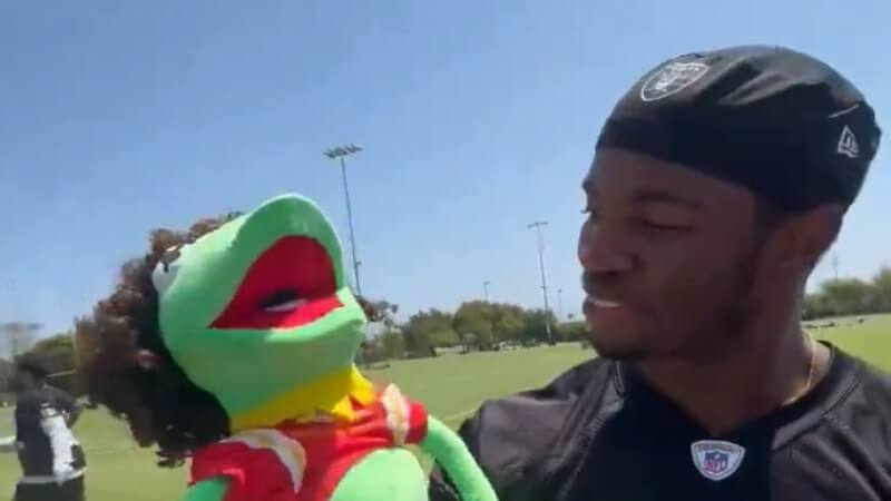 Raiders News: Patrick Mahomes, and Trey Taylor.