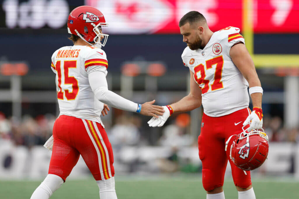 AFC West, Kansas City Chiefs stars Patrick Mahomes and Travis Kelce