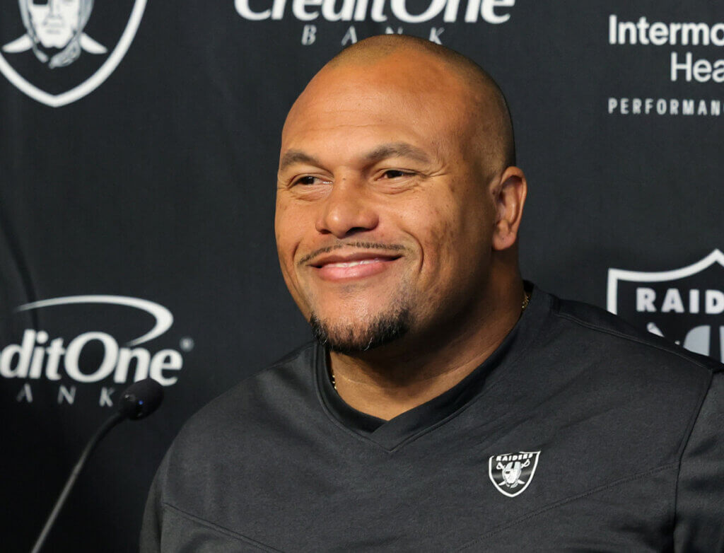 Las Vegas Raiders Notes: Antonio Pierce, Tom Telesco, and more.