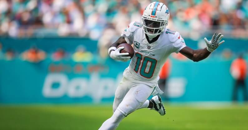 Raiders News: Tyreek Hill, Speculation, and more.
