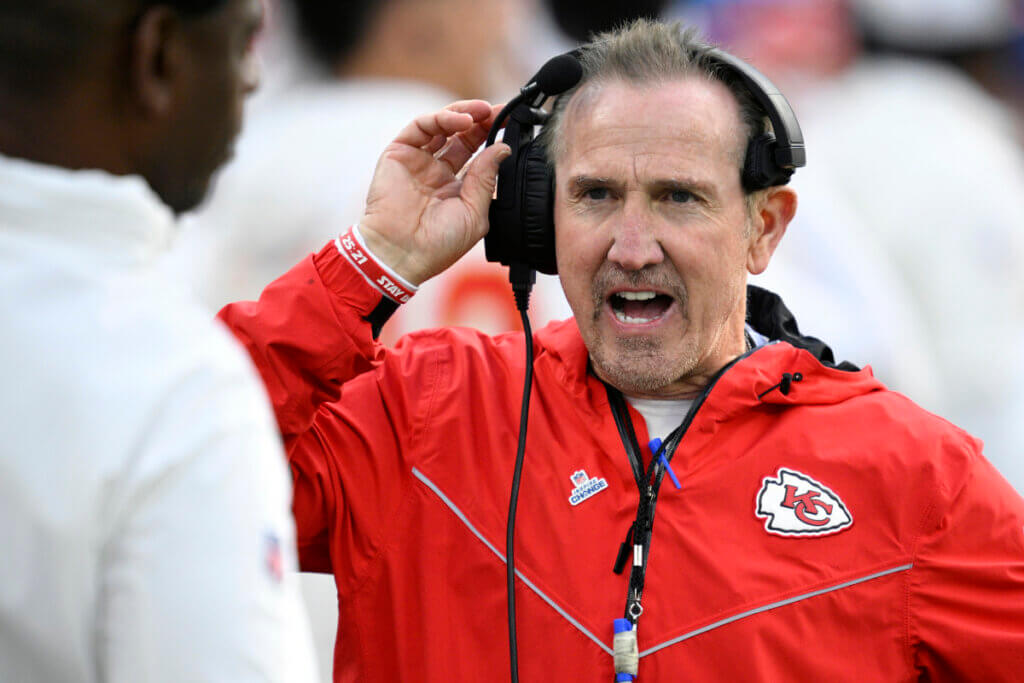 Kansas City Chiefs DC Steve Spagnuolo to stay in AFC West with Las Vegas Raiders?