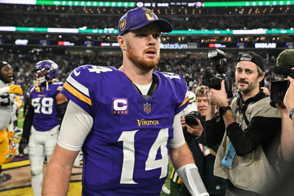 Pete Carroll, Las Vegas Raiders expected to target Sam Darnold