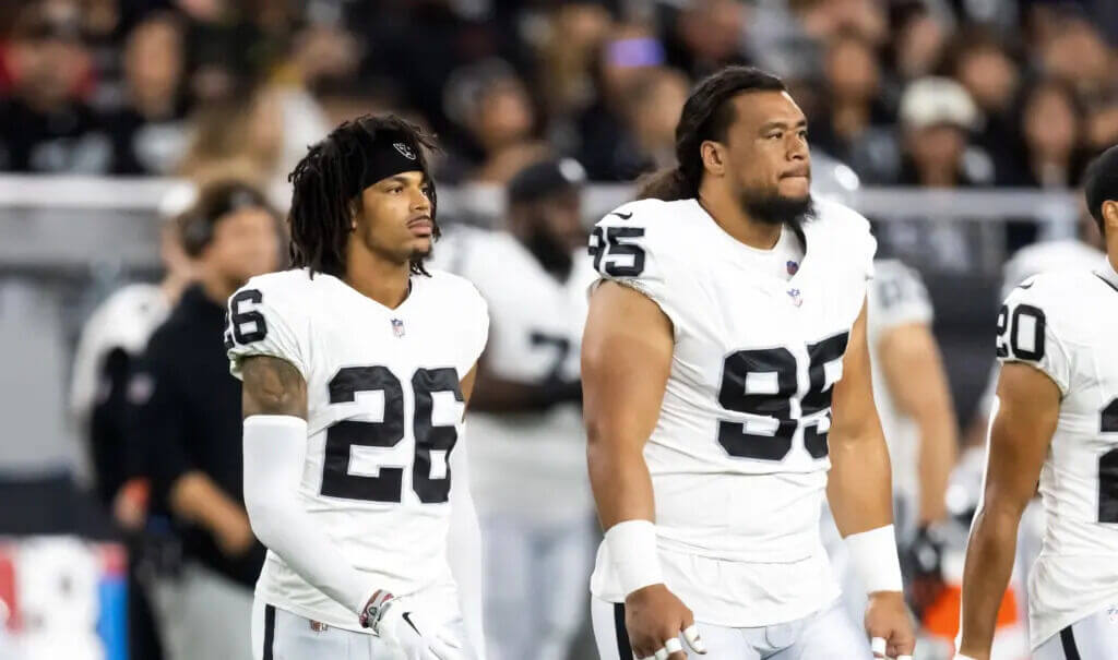 Raiders DT Leki Fotu