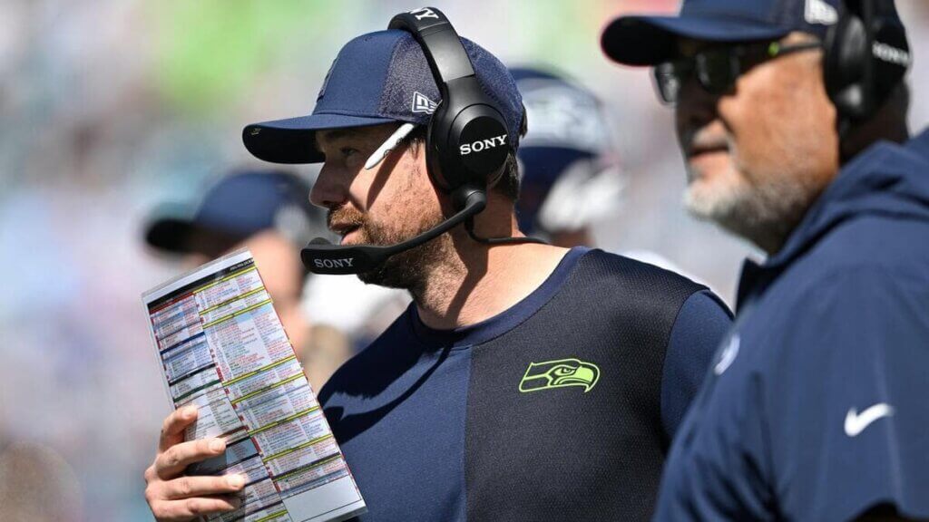 Raiders News: Klint Kubiak and more.