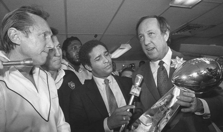 Raiders News, Al Davis, Steelers, and more.