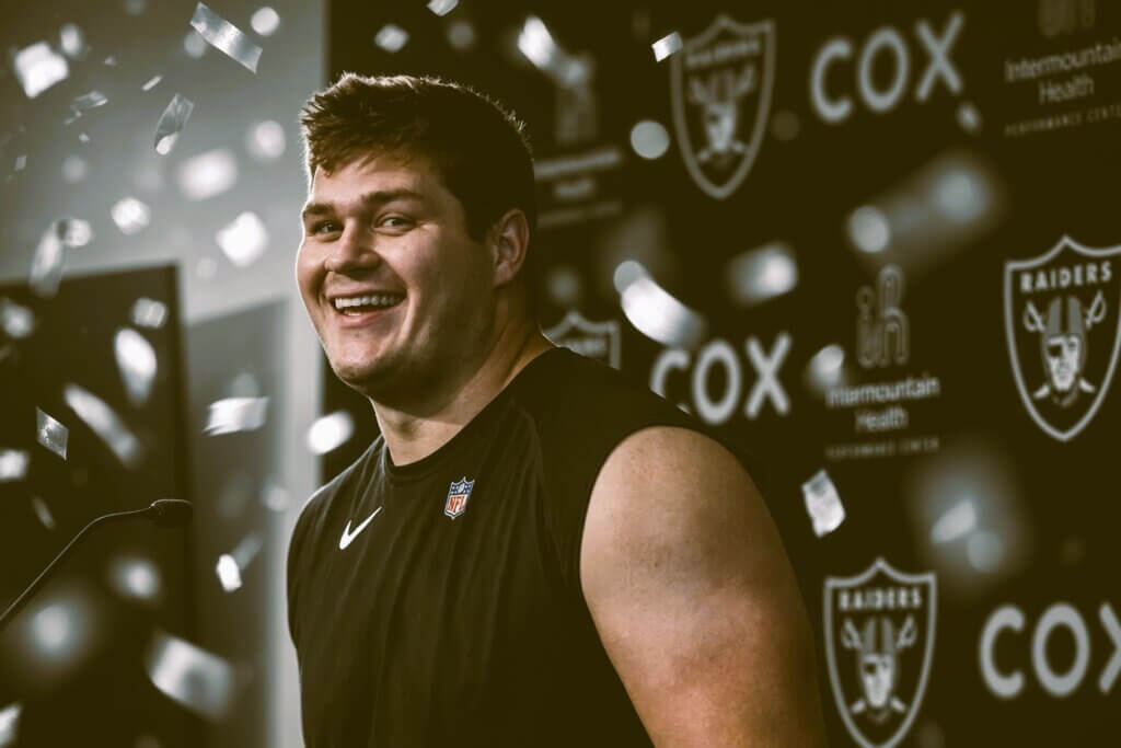 Tyler Linderbaum / Las Vegas Raiders