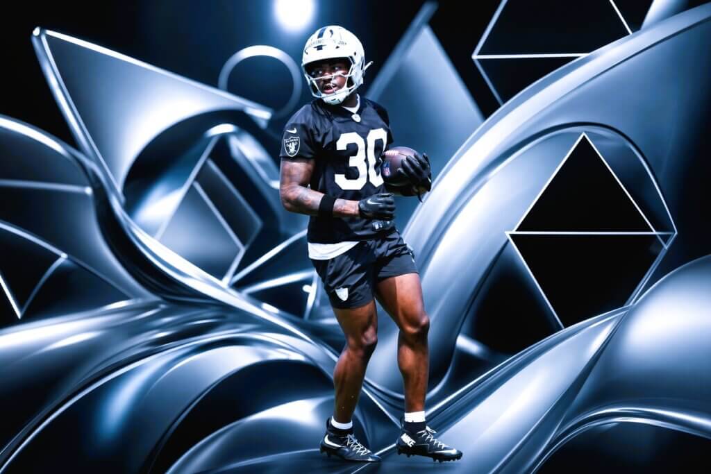 Las Vegas Raiders / Mike Washington