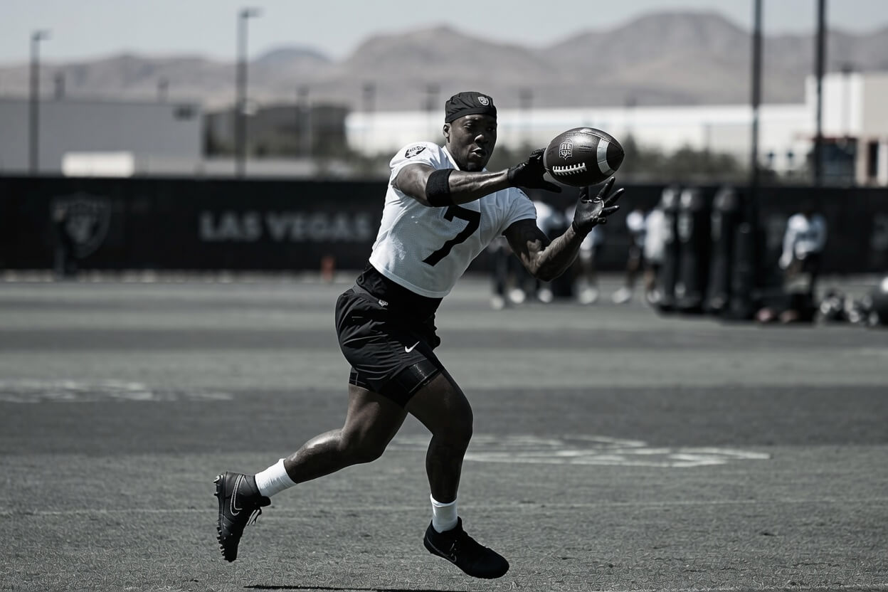Raiders News: Quay Walker and more.
